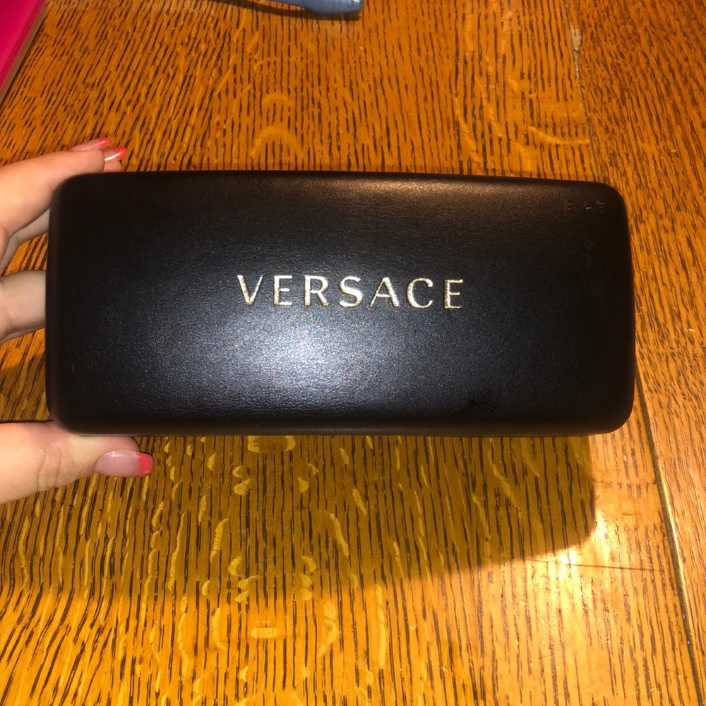 Versace glasses holder